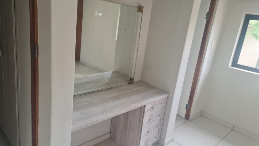 To Let 1 Bedroom Property for Rent in Wigwam North West